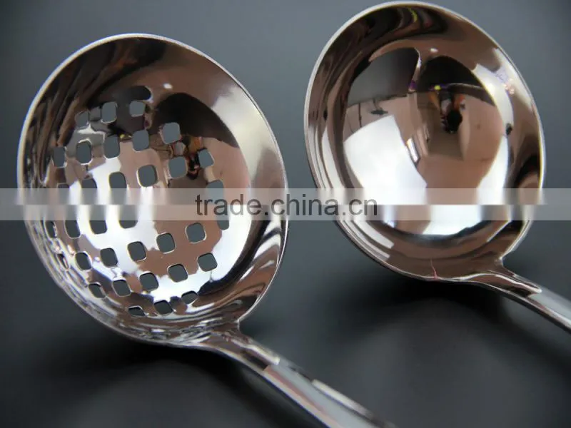 2015 highQuality kitchen tools with plastic color handle kitchen tools/Hot pot spoon/strainer Customizable LOGO 1PCS S26