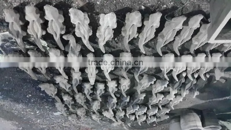 Alligator with slate statue, Animal Statue, Alligator with stone in Vietnam pottery collection
