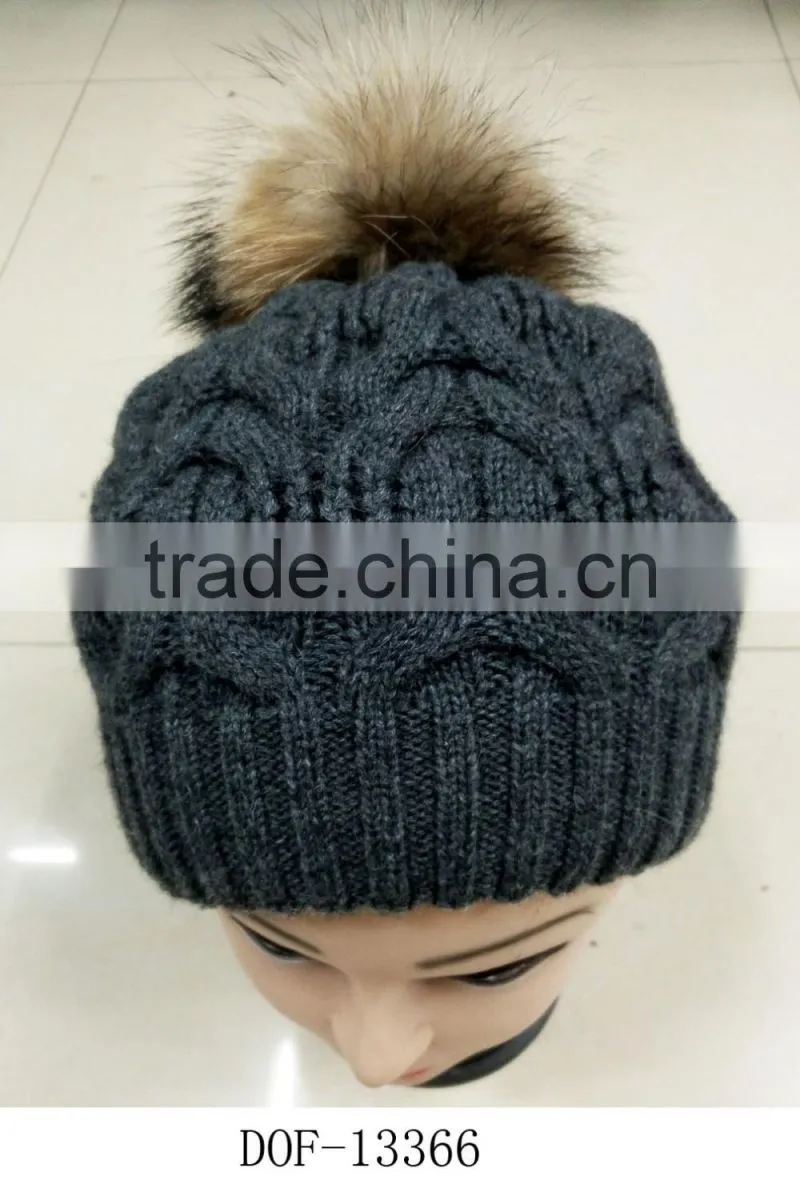 2016 unisex Fashion hot popular crochet wool beanie knitted cap with real racoon dog fur pompom