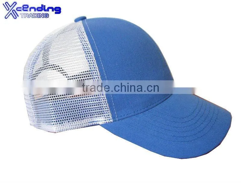 Embroidered mesh cap for sport
