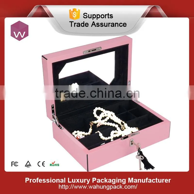 Wood lacquer cufflink gift box with clear window