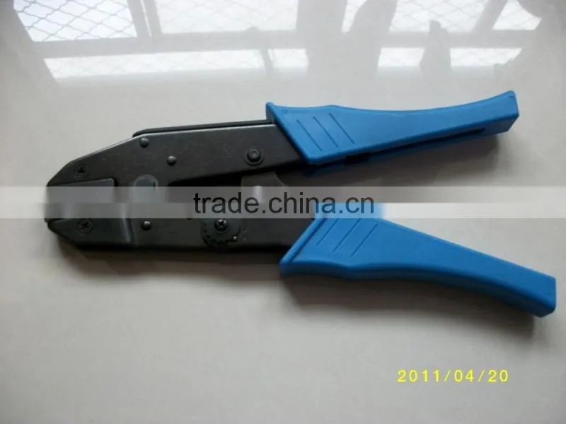 Cold press pliers for heating film installation