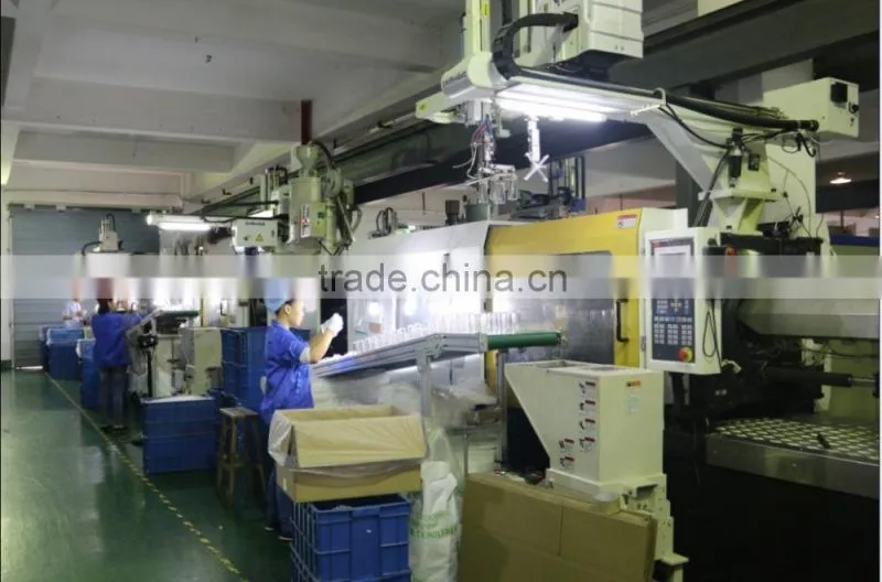 The new factory of making acrylic cosmetic packaging more professional and more quality assurance