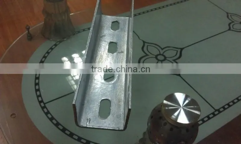 hop dipped galvanised U channel link