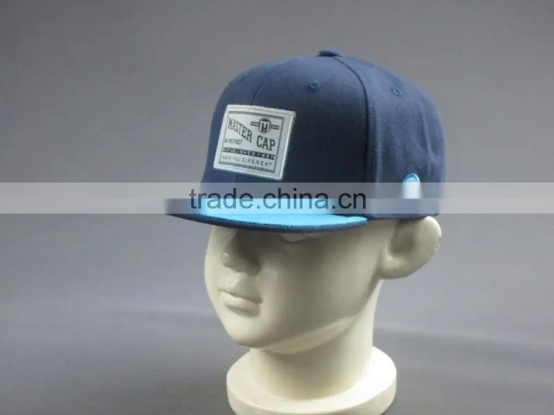 Custom high quality 6- panel snapback hat with woven badge