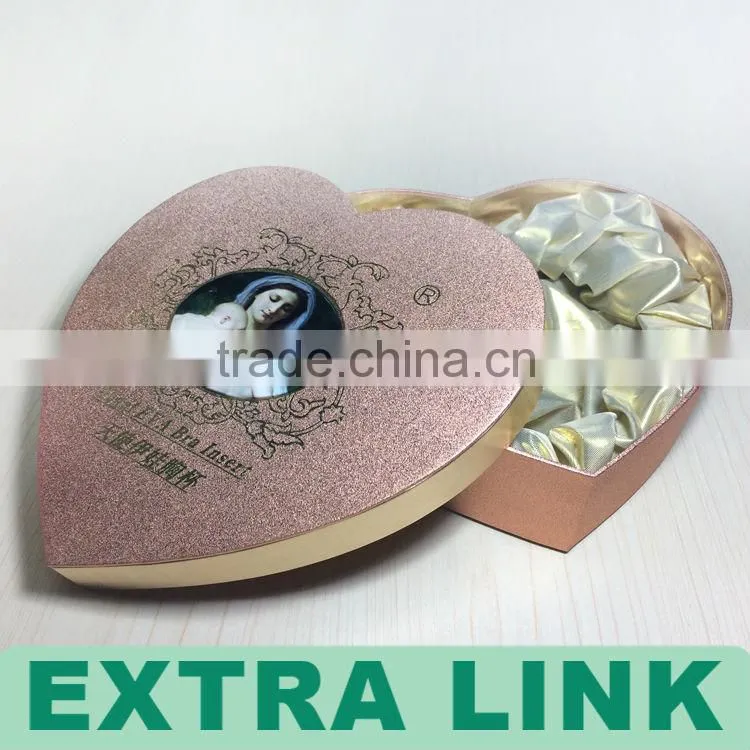Customized Logo Printed Heart shape Bra Gift Box Packaging Wholesale