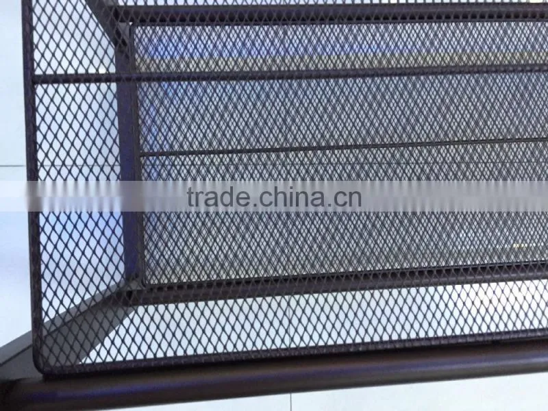 Stackable metal mesh shoes rack and storage rack