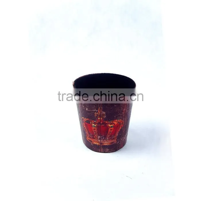 Fashionable Waste Bin Faux Leather Crown Print Trash Can