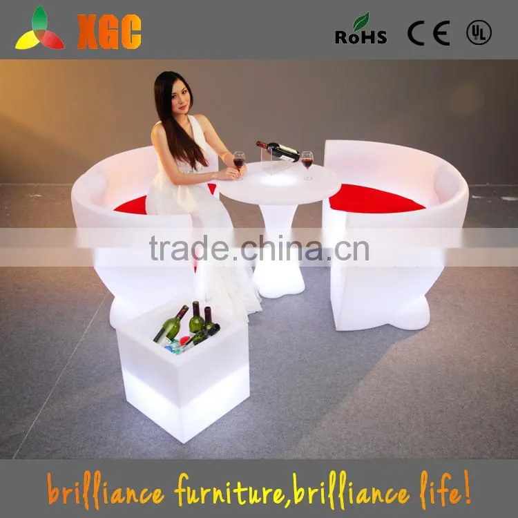 2015 New arrival battery operated LED illuminated square wine cooler plastic beer bucket