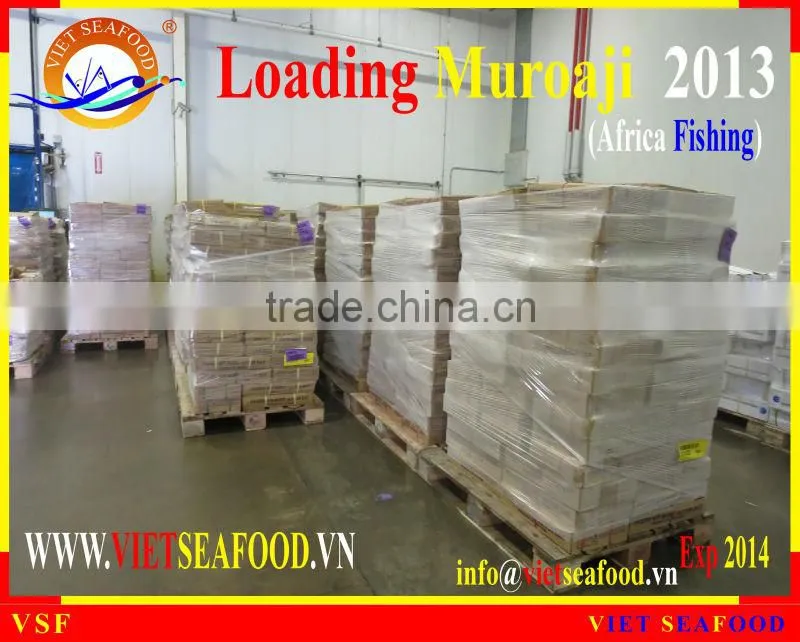 LOADING MUROAJI FOR TUNA BAIT