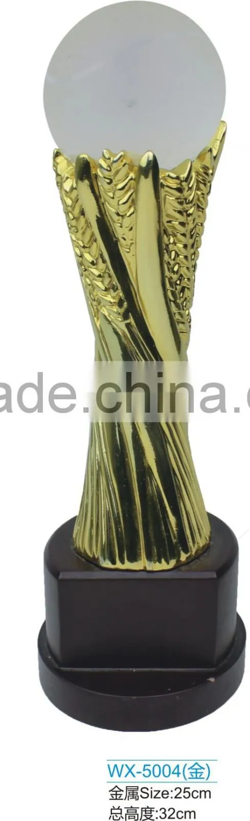 Professional custom Wood base trophy for winner