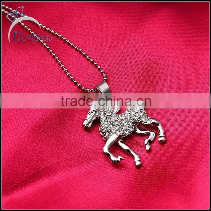 Hot sell latest alloy cameo pendants with horse