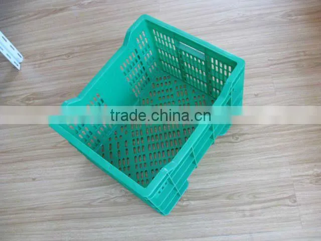 plastic mold