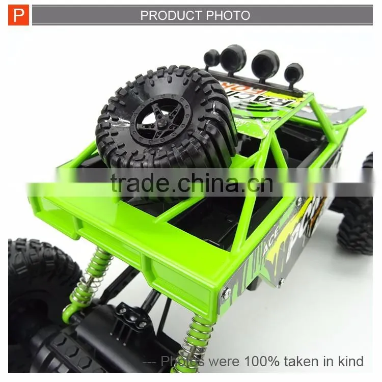 RC Rock Crawler 4 WD Monster Truck Off-Road Vehicle