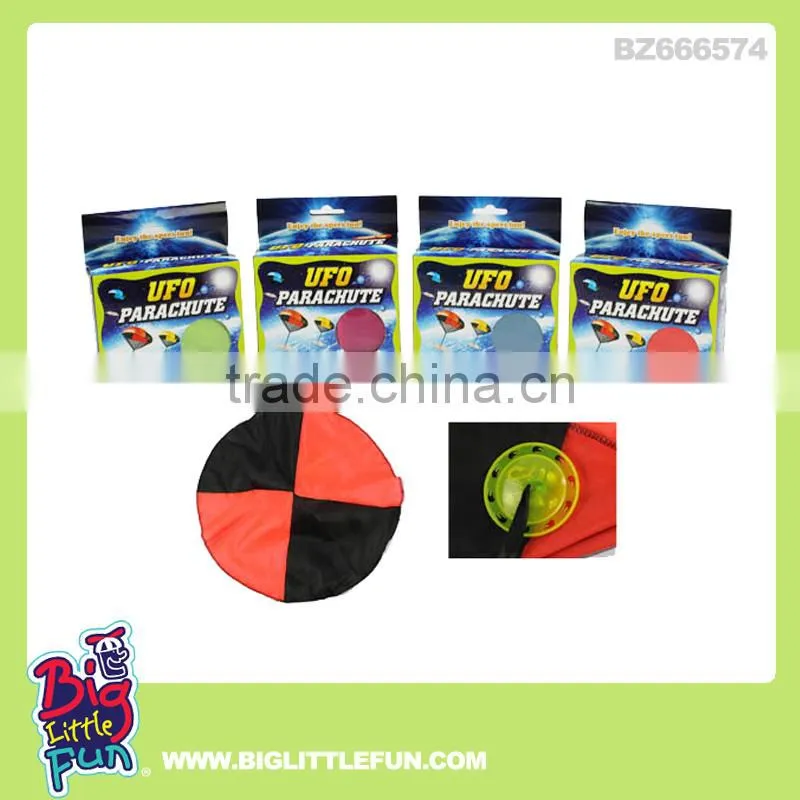 Light up spinning toy,flying saucer gun toys