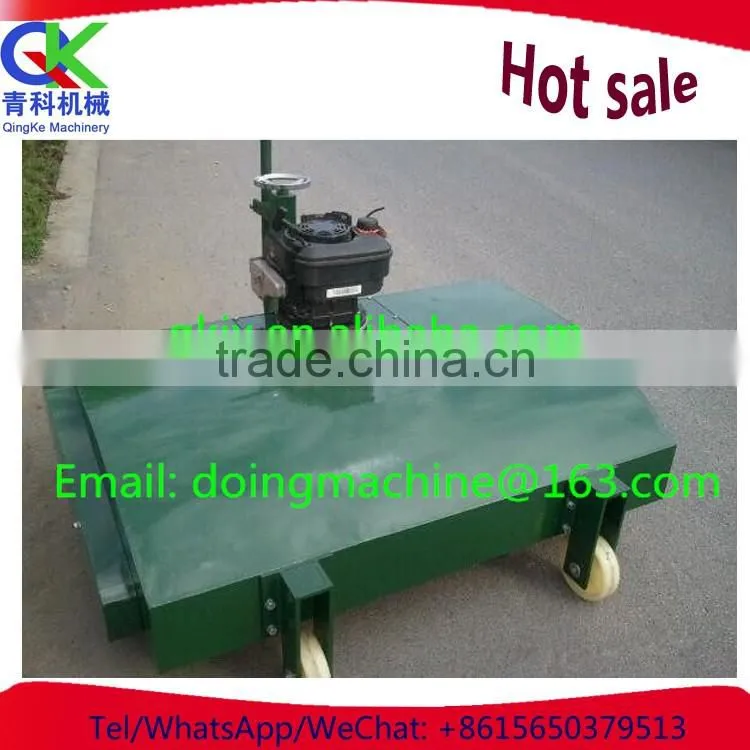 gasoline comb grass machine used for football field