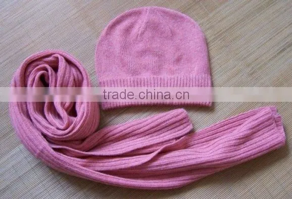 Various design Jacquard fashion winter knitted scarf hat glove sets
