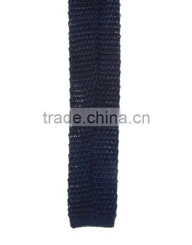 Polka Dot Knit Tie