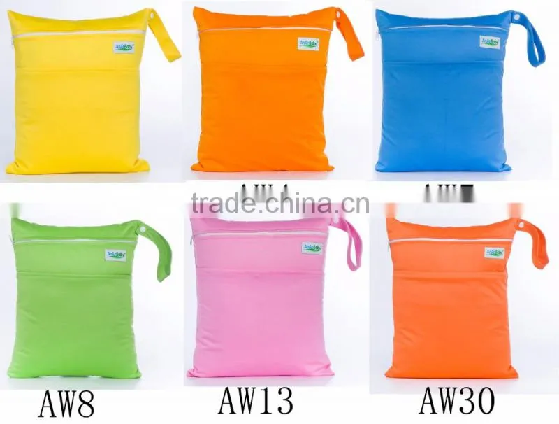2016 Hot selling good quality customized fashion diaper bag