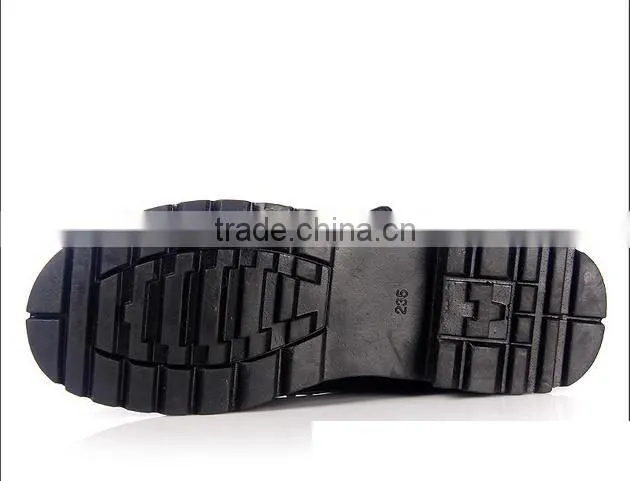 Rotary slipper and sandal making machine for TPR two color sole