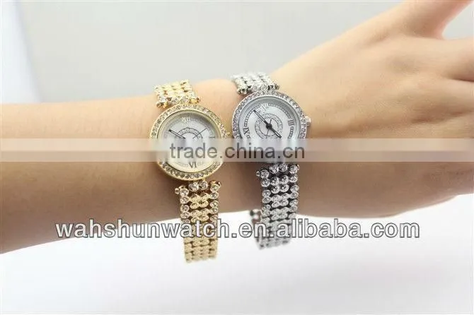 2013 latest design fake diamond ladies fashion decorative watch