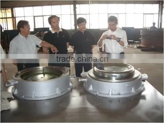 High Quality two-Piece Tyre Mould OEM available