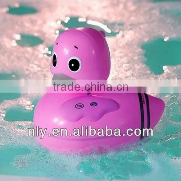 Bathtub Duck Waterproof Shower Radio with AM and FM Reception