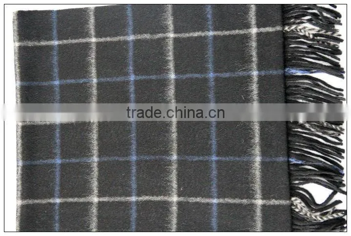 100% wool scarf