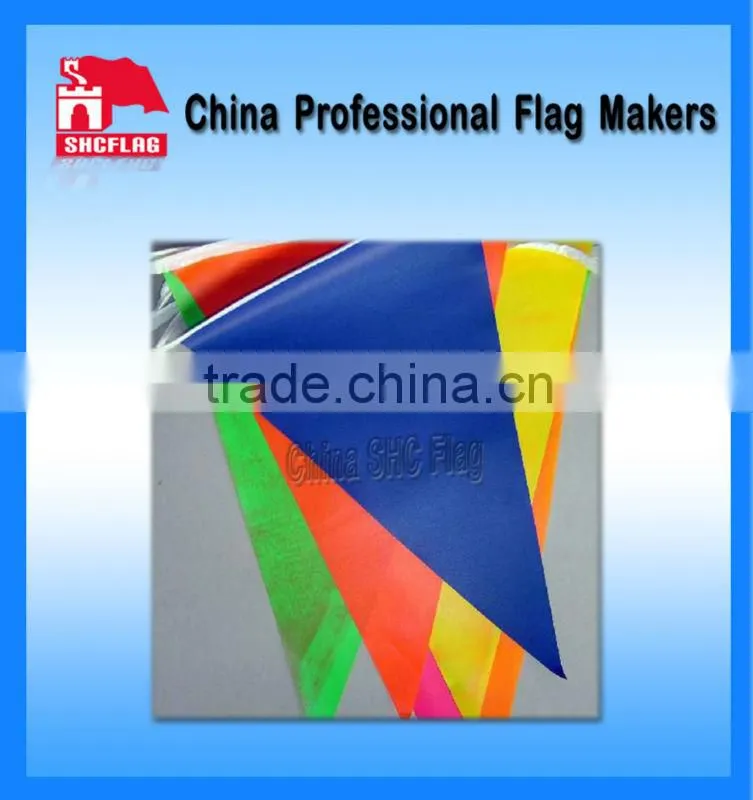 Hanging felt decorative banner triangle flags