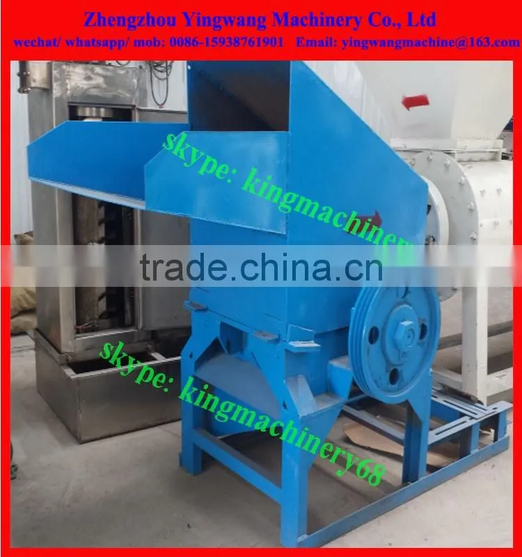 waste PET beverage bottle crushing machine