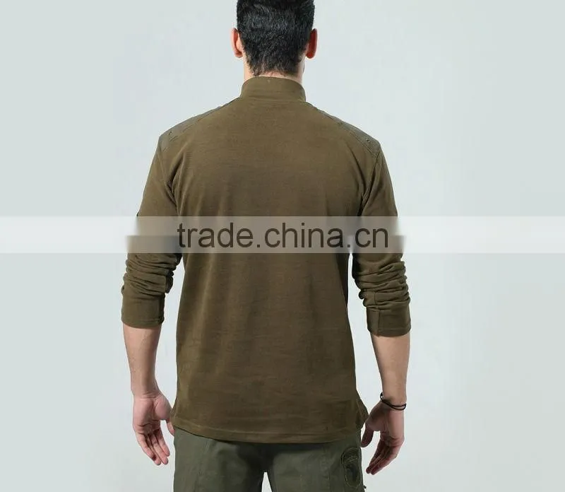 Men's 65% polyester 35% cotton with logo patch zipper collar and pocket military polar fleece jacket
