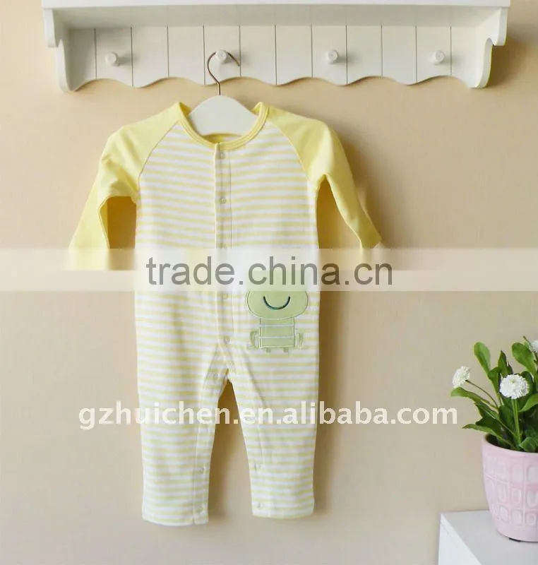 mom and bab 2012 baby clothes 100% cotton embroider sleep suit