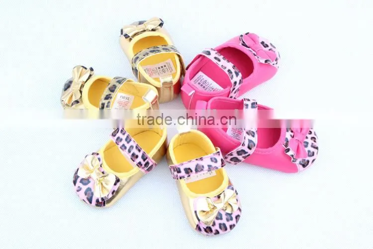 2014 fashion new arrival baby girls leopard leather shoe brand new baby girls leather shoes
