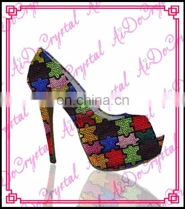 Aidocrystal Classic flower pattern women pumps high heels peep toe sandals