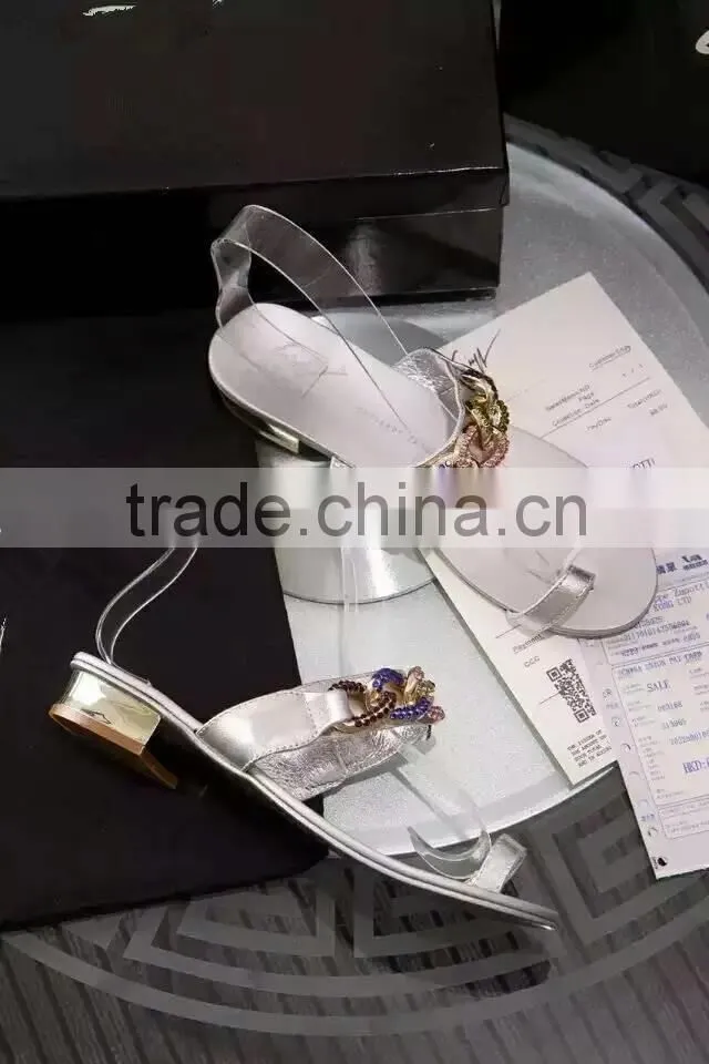 New design fashion flat summer sandals 2016 diamond gold chain brand flat sandals