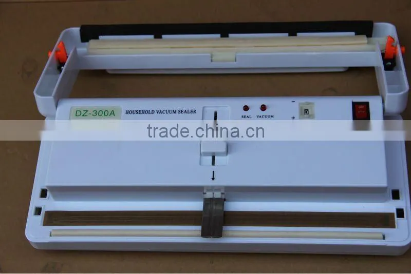 Household vacuum sealer for garlic cloves