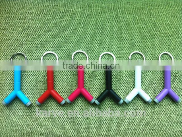 hot sale keychain dual audio splitter high quality headphone sound splitter 3.5mm audio headphone jack splitter