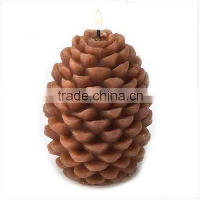 Christmas Pinecone Candle