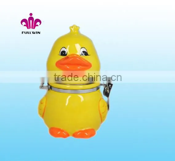 Pig Clip Ceramic Canister w/airtight