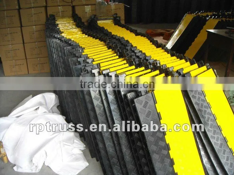 Stage Rubber Cable Protector with complete specifications at Factory price
