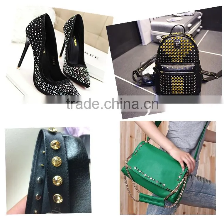 2015 super hot selling decoration button with rivets rhinestone