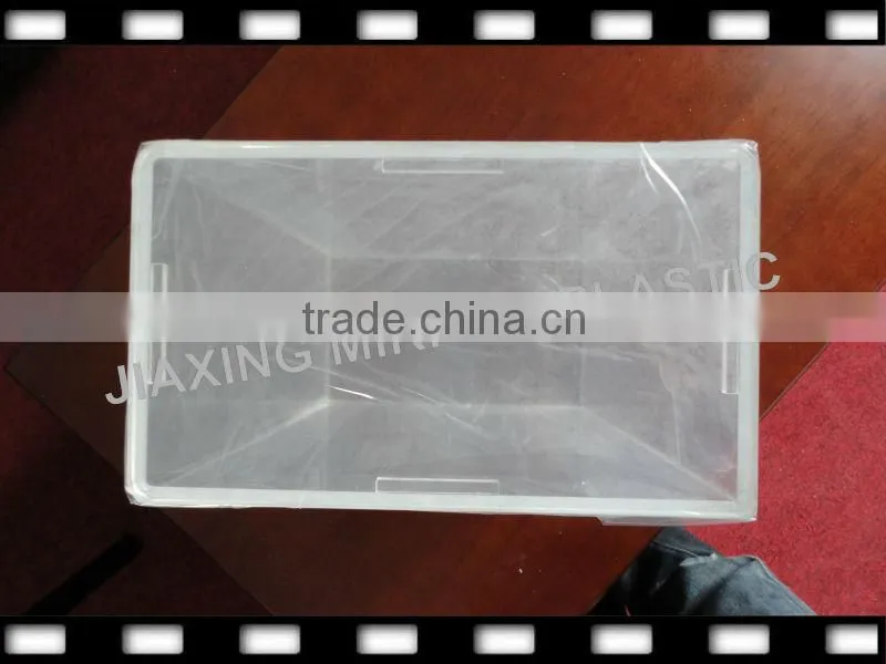 plexiglass box