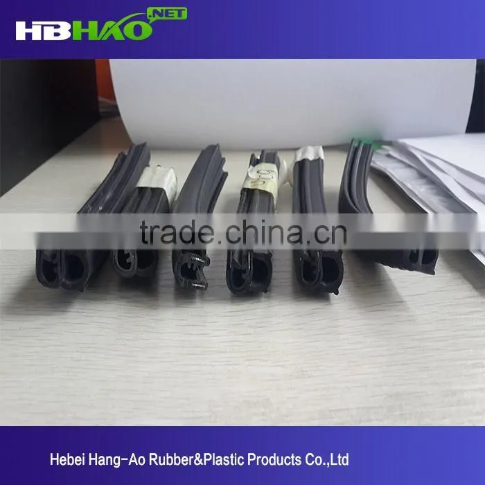 Rubber Sealing Strip/Extrution Profile/Extruded epdm hard foam rubber seal