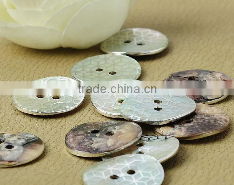 2 holes painting figure lasered natural Japanese akoya shell buttons