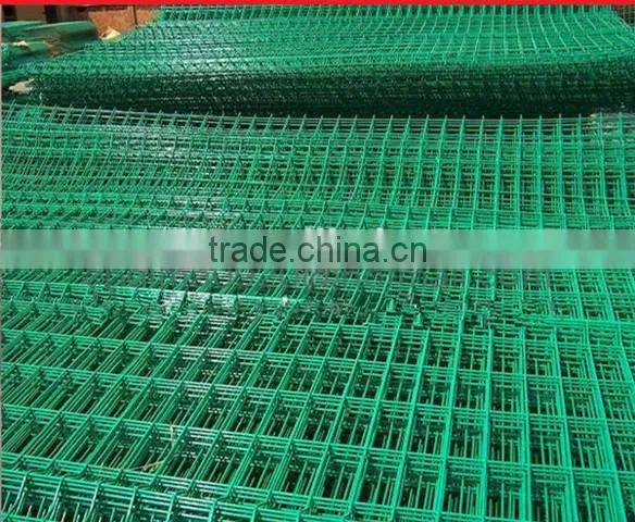 Hot dipped galvanized weld wire mesh fencing chicken coop rabbit cage welded wire netting