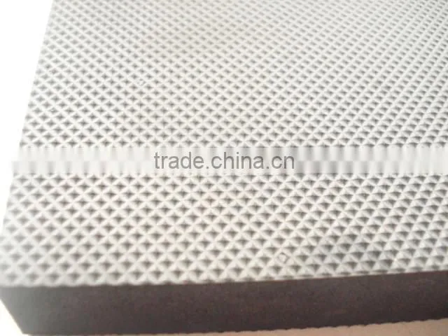 20mm Pyramid Pattern EVA Farm Mat
