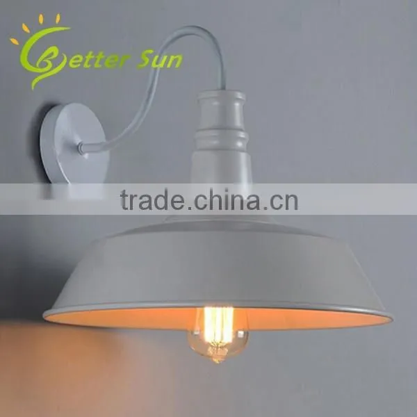 Vintage Retro Industrial Wall Bracket Light Fitting/Boundary Wall Light