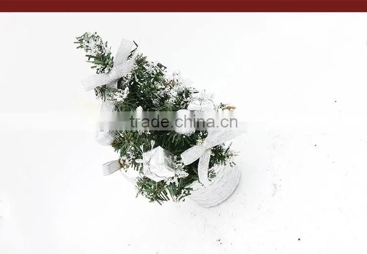 New Arrival Mini 20cm Artificial Small With Balls Christmas Tree Decoration