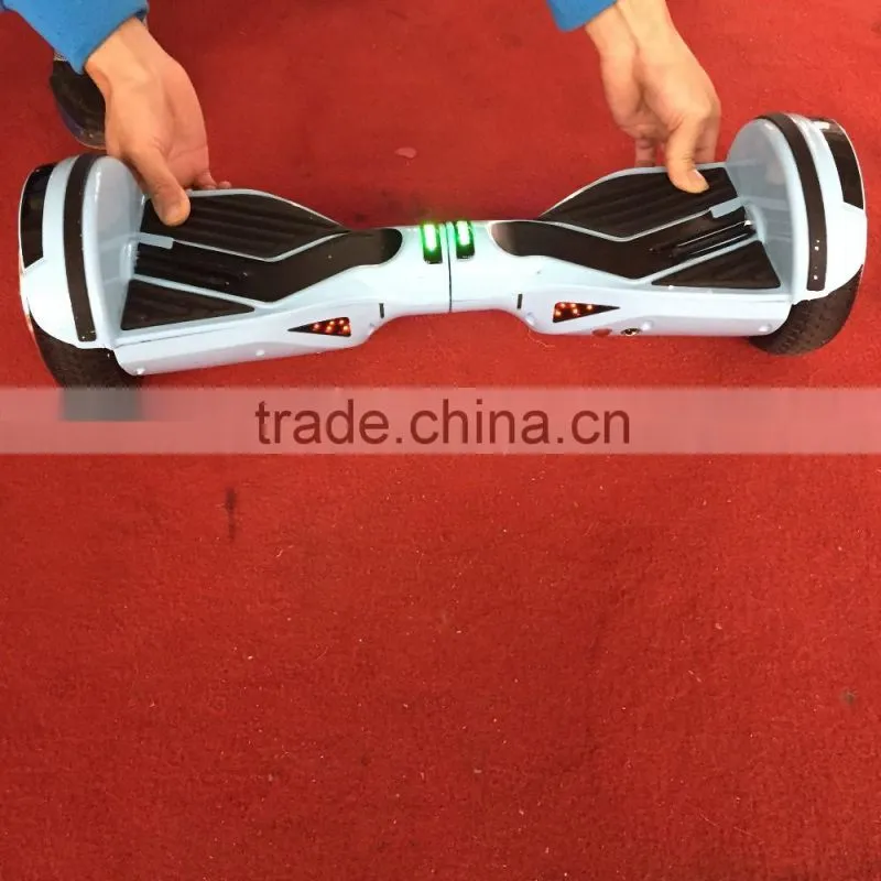 2016 new arrival hoverboard cart four wheel self-balancing electric scooter