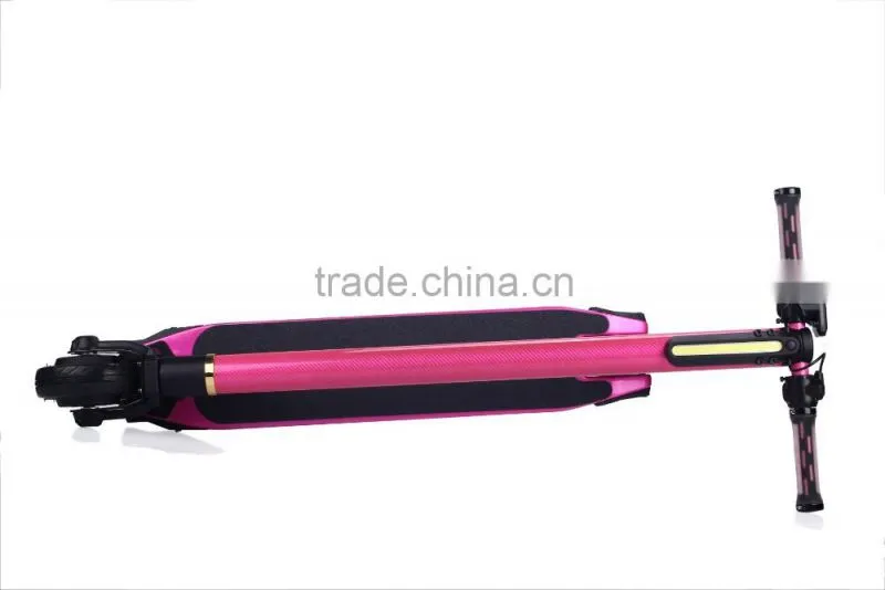 New Fashion Design Light Weight Foldable Electric Scooter 5 Inch Wheel Carbon Fiber Material Portable Mobility Scooter
